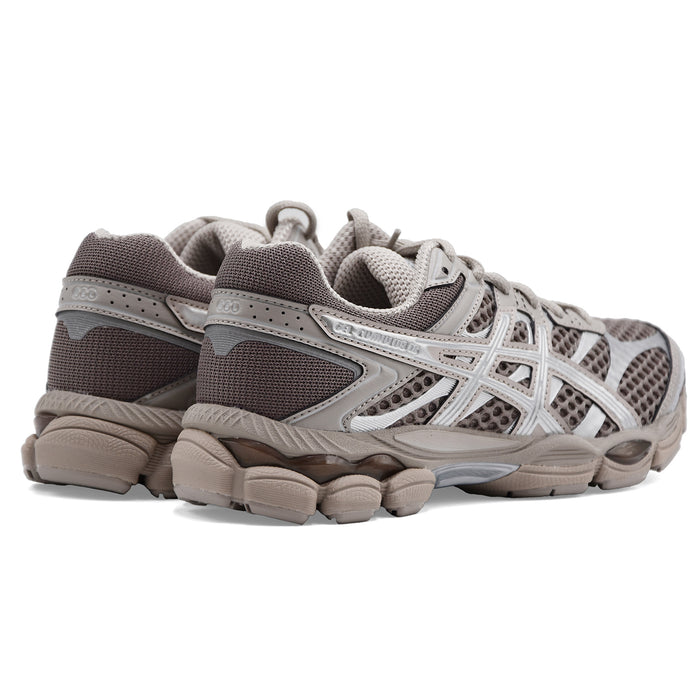 Asics Sneakers Donna GEL-CUMULUS 16 Tessuto Grigio E Marrone