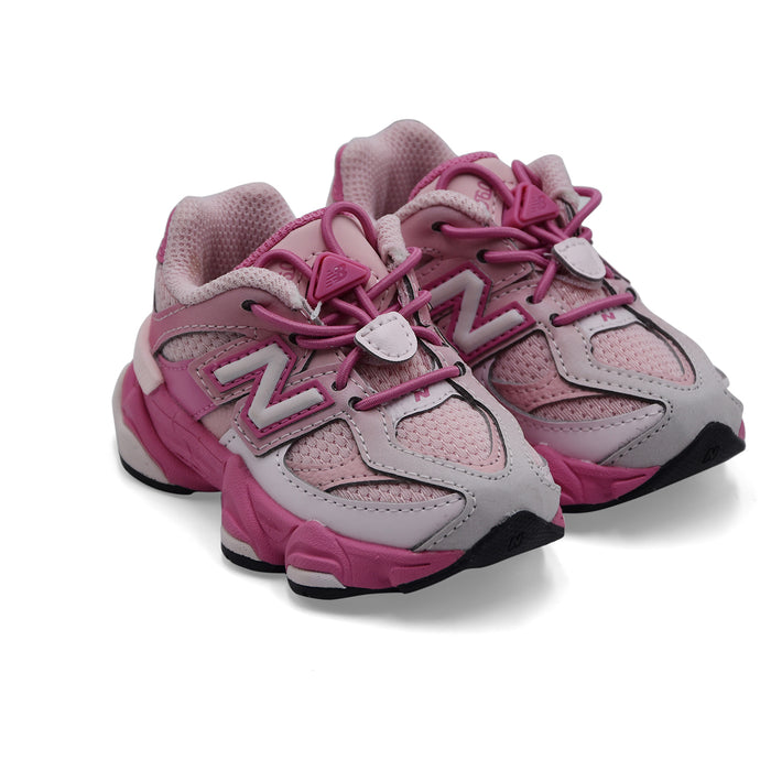 Sneakers Bambina New Balance 9060 Bungee Rosa Dal Look Chunky