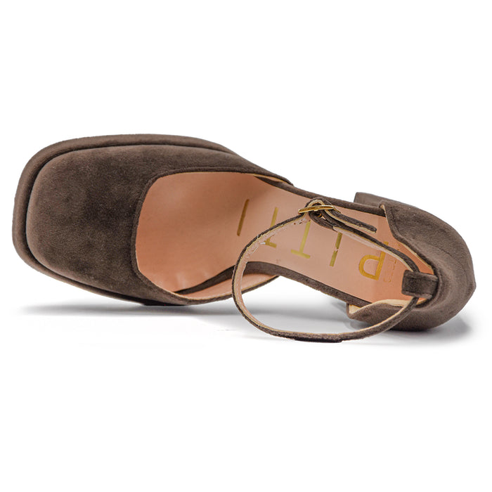 Women's Chanel Mud Matteo Pitti Velvet With Stable Wide Heel