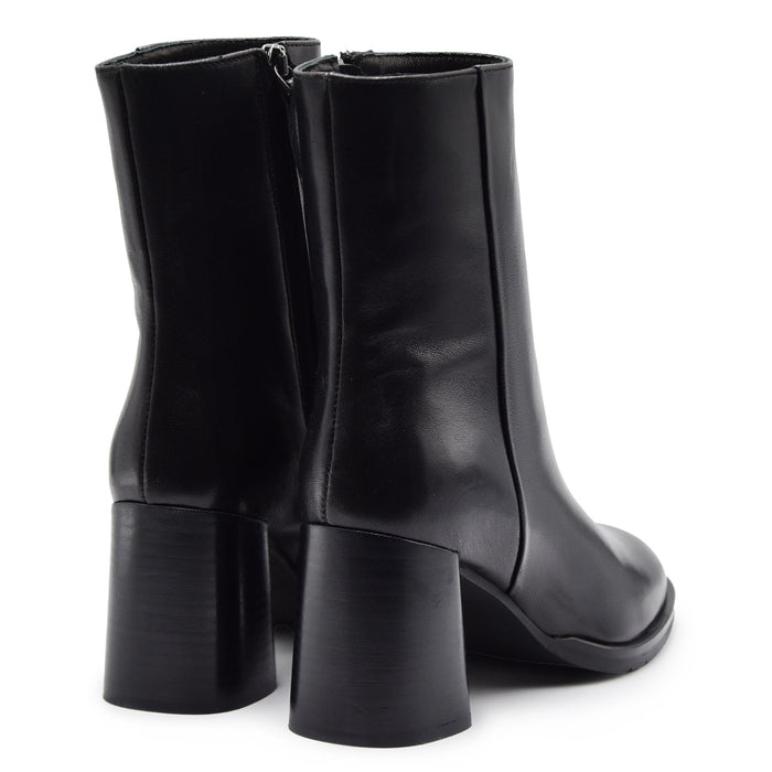 Stivaletti Jubilé Donna Nero In Pelle Lavorazione A Sacchetto