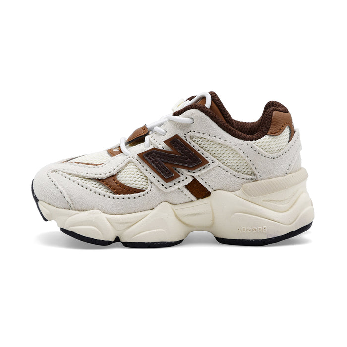 Sneakers Bambino New Balance Camoscio Bianco Dettagli Marrone