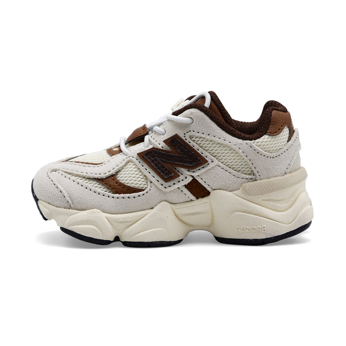 Sneakers Bambino New Balance Camoscio Bianco Dettagli Marrone