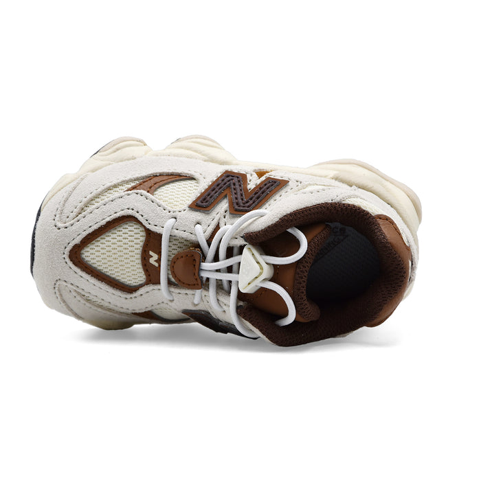 Sneakers Bambino New Balance Camoscio Bianco Dettagli Marrone