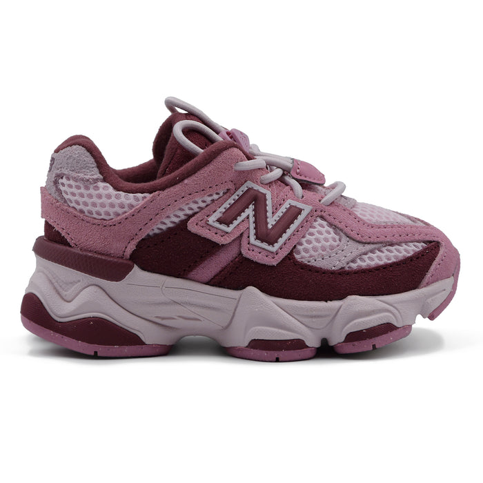 Sneakers New Balance 9060 Infant Rosa Elastici E Suola ABZORB