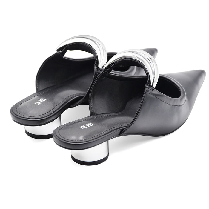 Sabot JW PEI Donna Helena Nero Con Hardware In Metallo Argento
