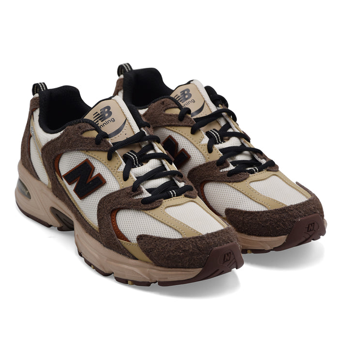 Sneakers Uomo New Balance 530 Marrone Con Rivestimenti In Suede