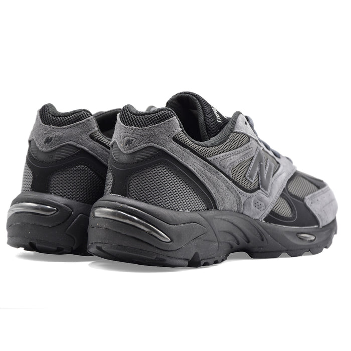 New Balance Sneakers Uomo U880R19U Camoscio Grigio Tessuto Nero