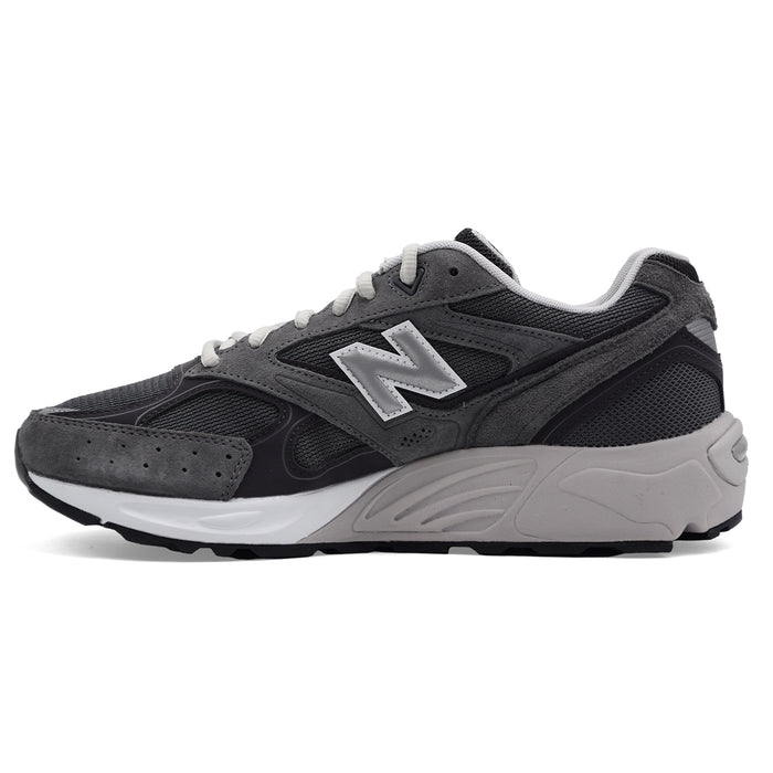 Sneakers Uomo New Balance 880R Grigio Castelrock Look Sportivo