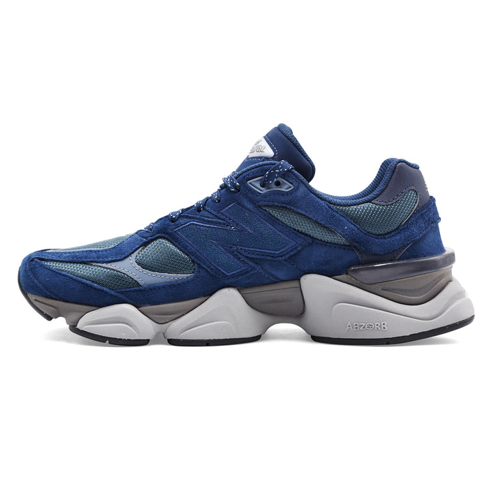 New Balance Uomo Sneakers U906023D In Camoscio Blu E Tessuto