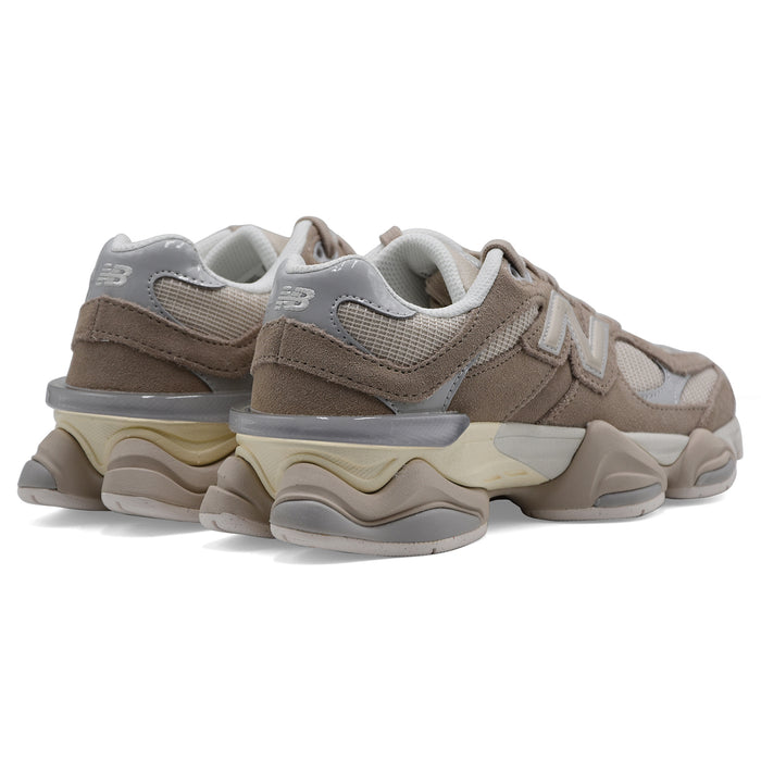 Sneakers Donna New Balance 9060 Marrone Beige Tecnologia ABZORB