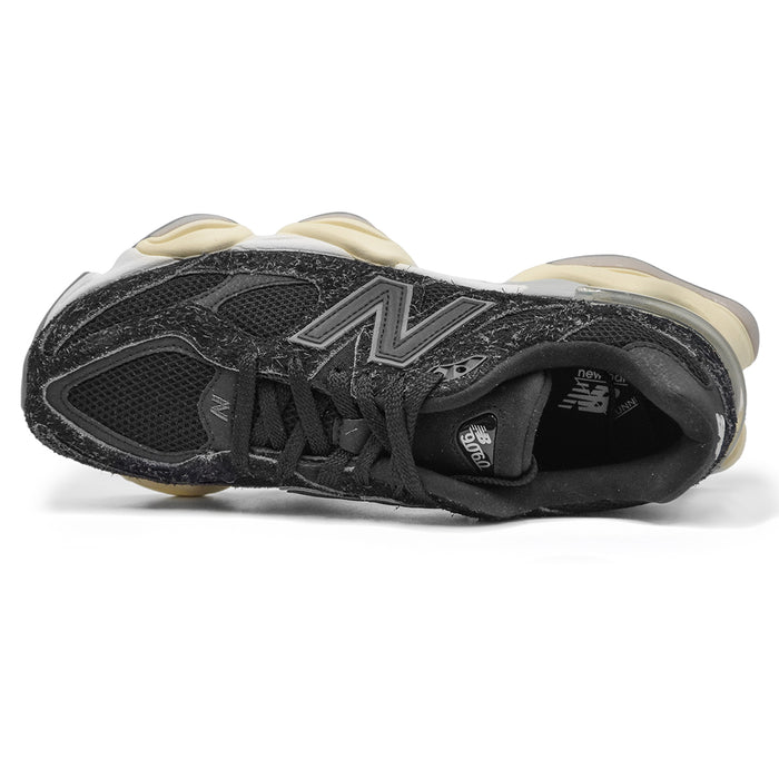New Balance Uomo Sneakers 9060HSD Nero Con Dispositivo Traslucido